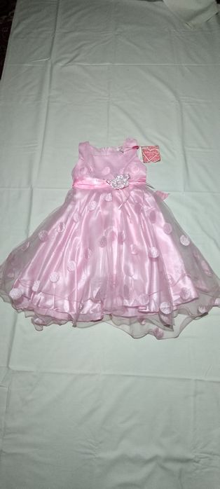 Нарядное платье  для девочки