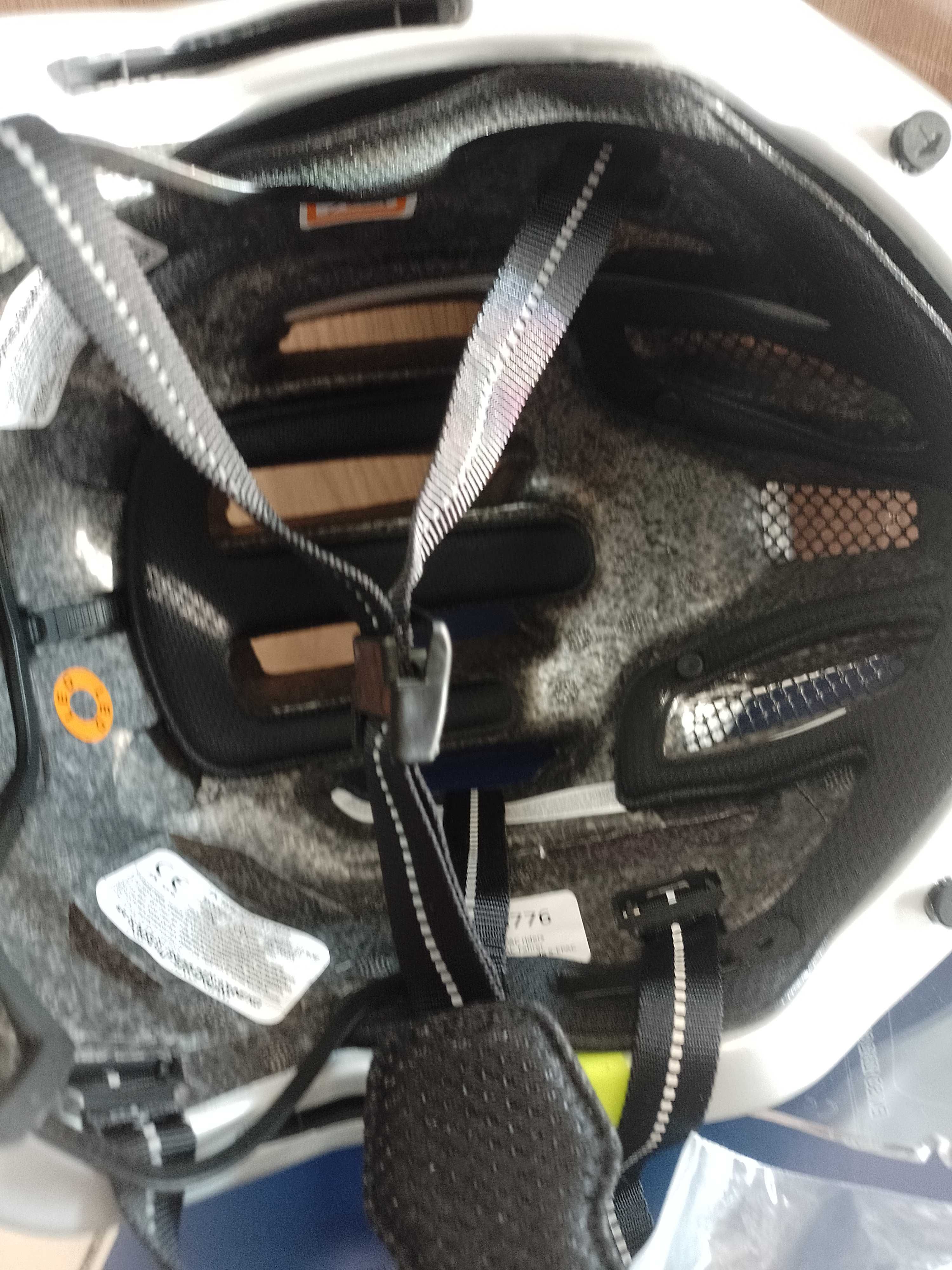 Kask rowerowy Abus Pedelec 2,0