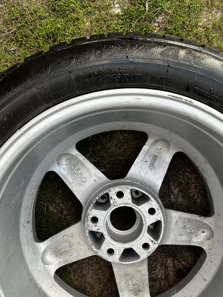 Колесо r17 в сборе 215/55