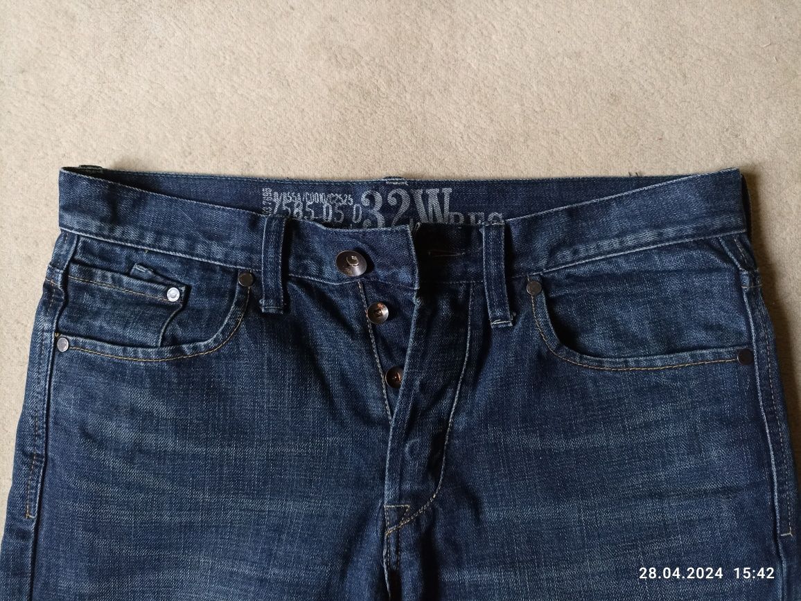 Męskie spodnie jeansowe M