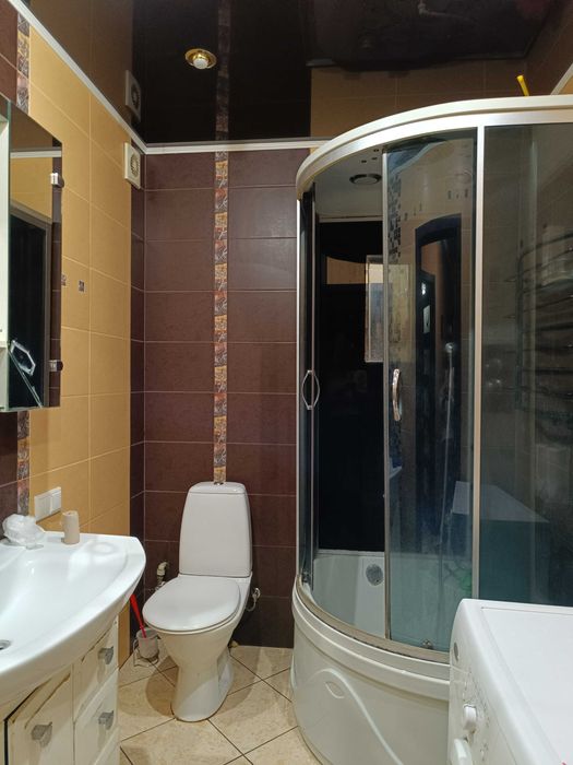 Продається 2-кімн. квартира нового планування на вул. Тищика