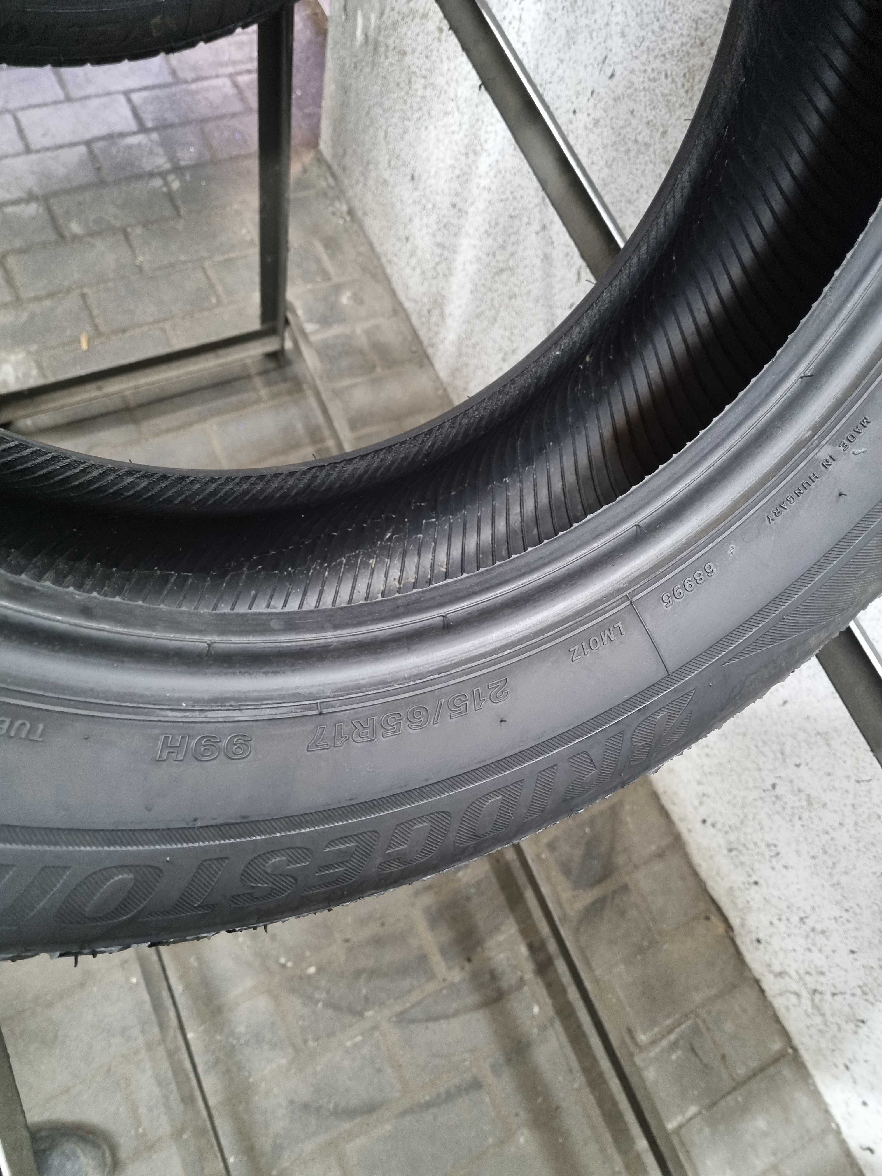215/65/17 99H Bridgestone Blizzak LM001 Dot.0719R