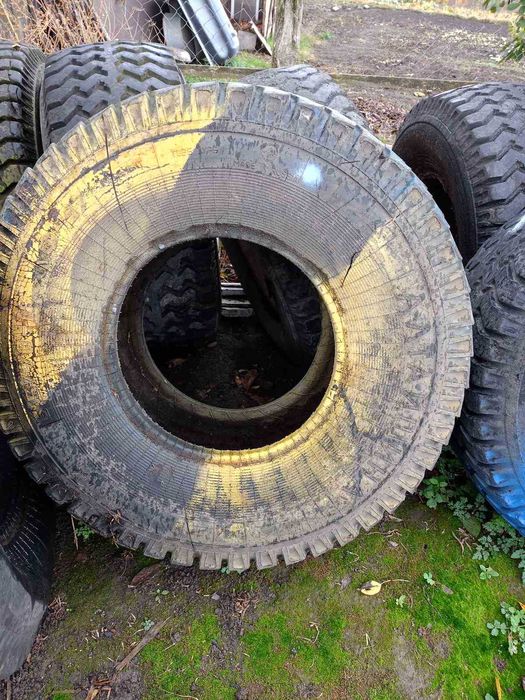 Шины на вездеход, бочку ПТС КФ-97 16.5/70-18 1065-420-457