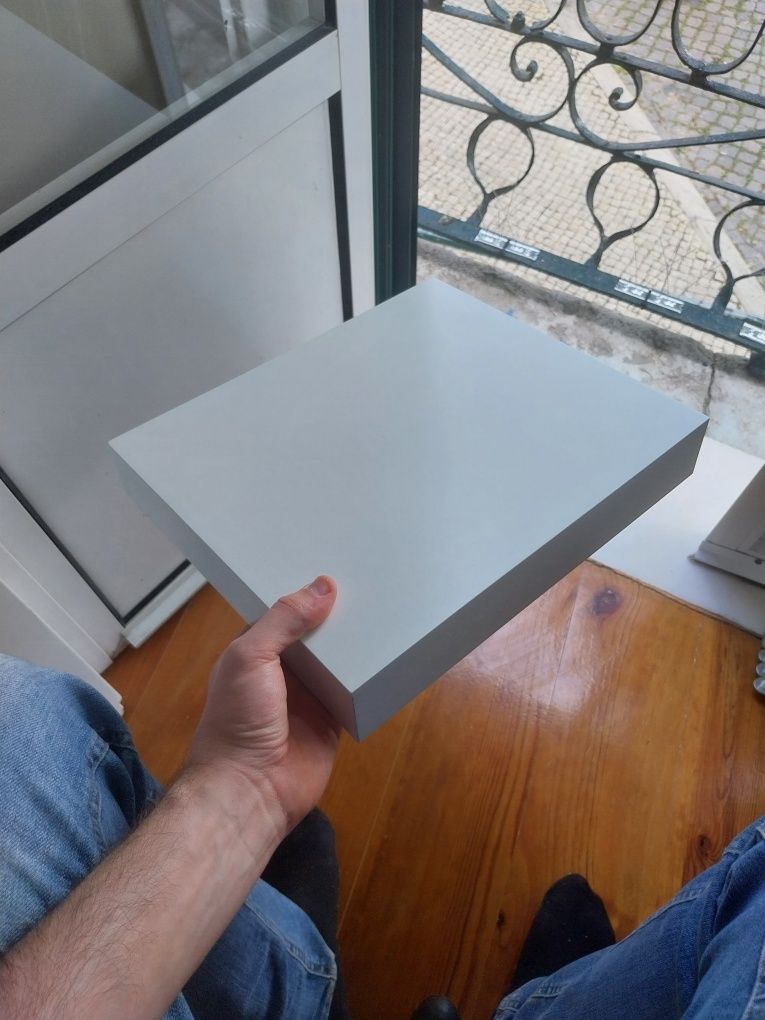 Prateleira ikea LACK