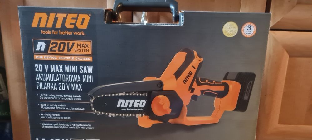Akumulatorowa mini pilarka piła łańcuchowa Niteo 20 V Max okrzesywarka