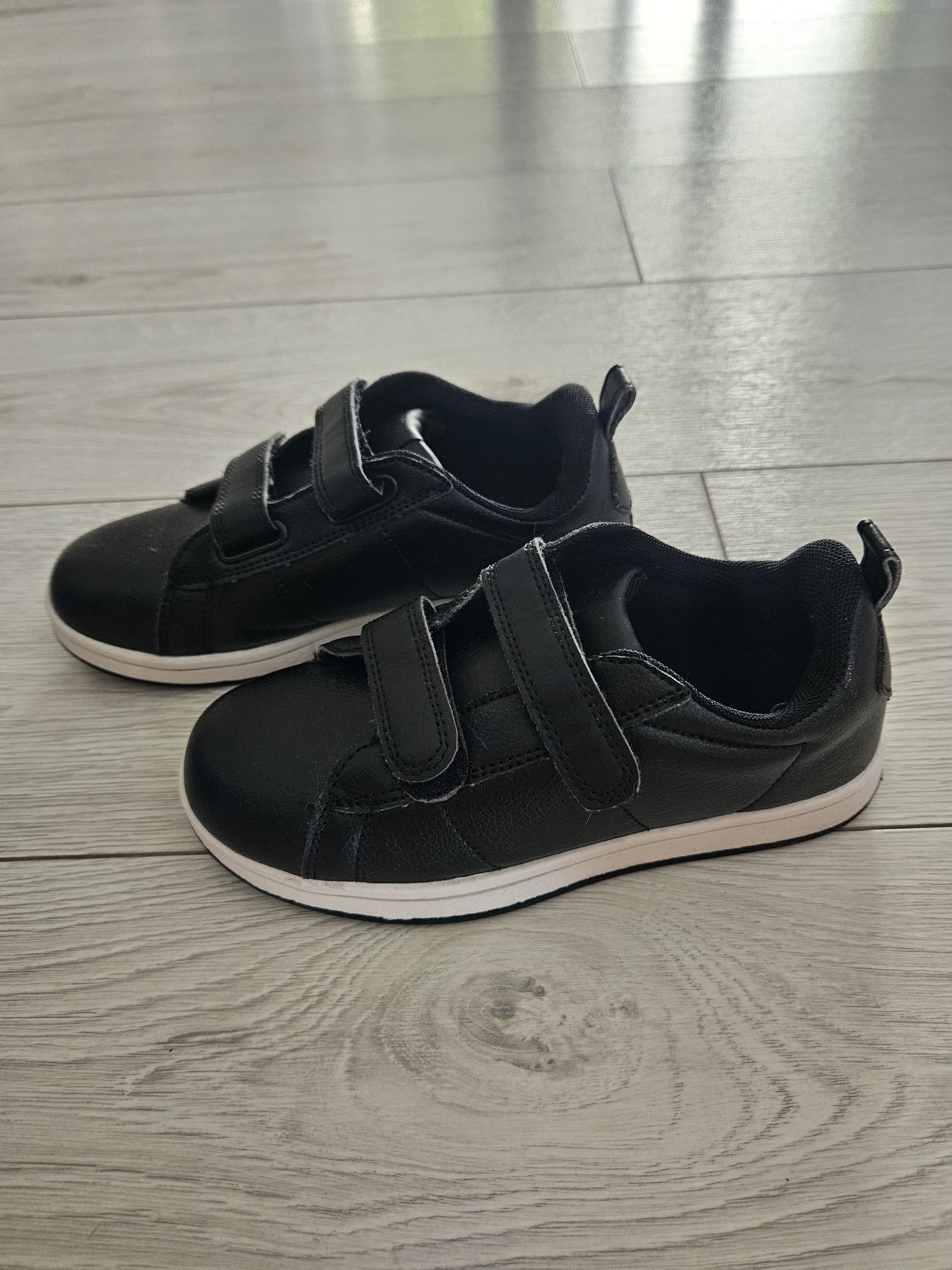 Buty chłopięce ccc rozm. 33