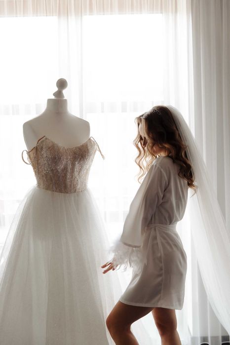 Неймовірна класична брендова ВЕСІЛЬНА СУКНЯ La Novia Couture