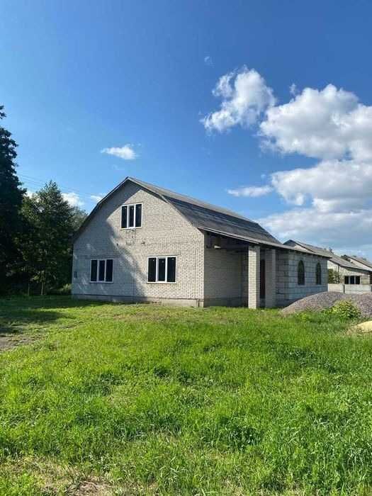 ТЕРМІНОВО! Продаж будинку в Морозівці+ гостьовий