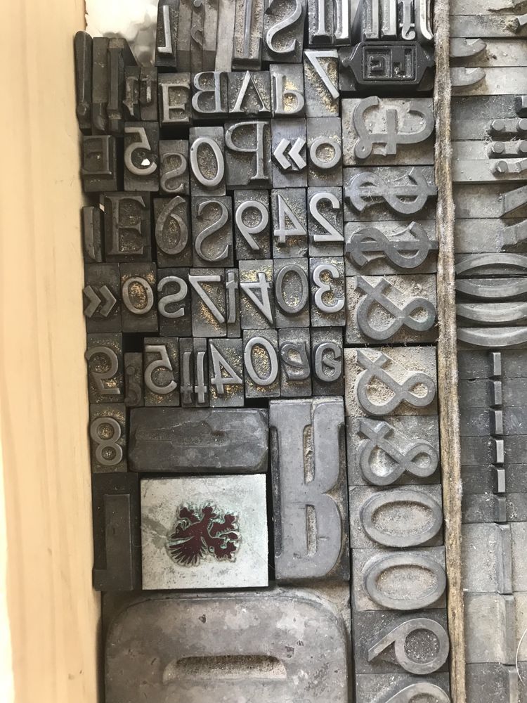Tipos Letras fonte tipográfica em chumbo 23mm e 18mm