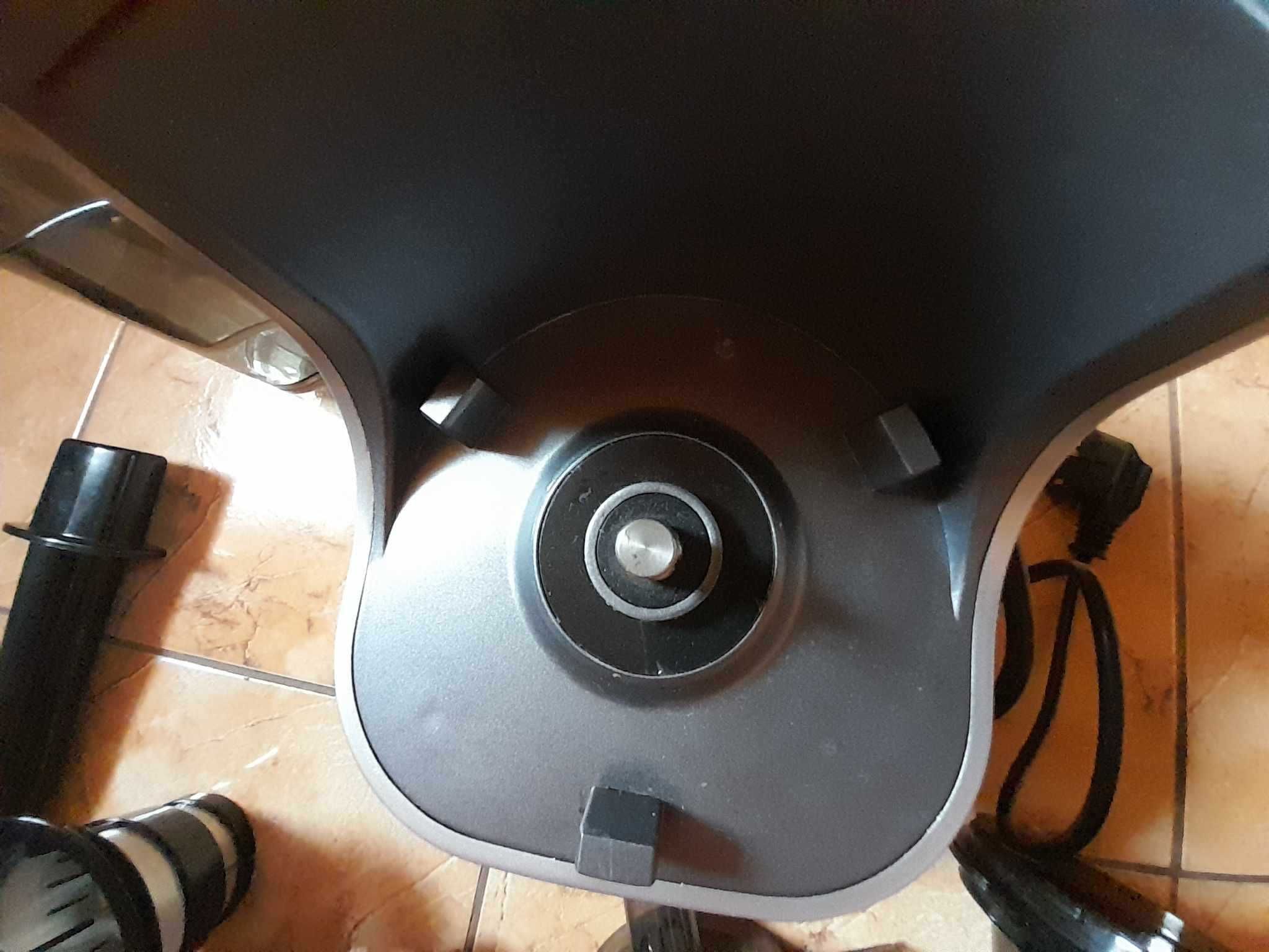 Wyciskarka do soku wolnoobrotowa Gotze&Jensen SJ701T