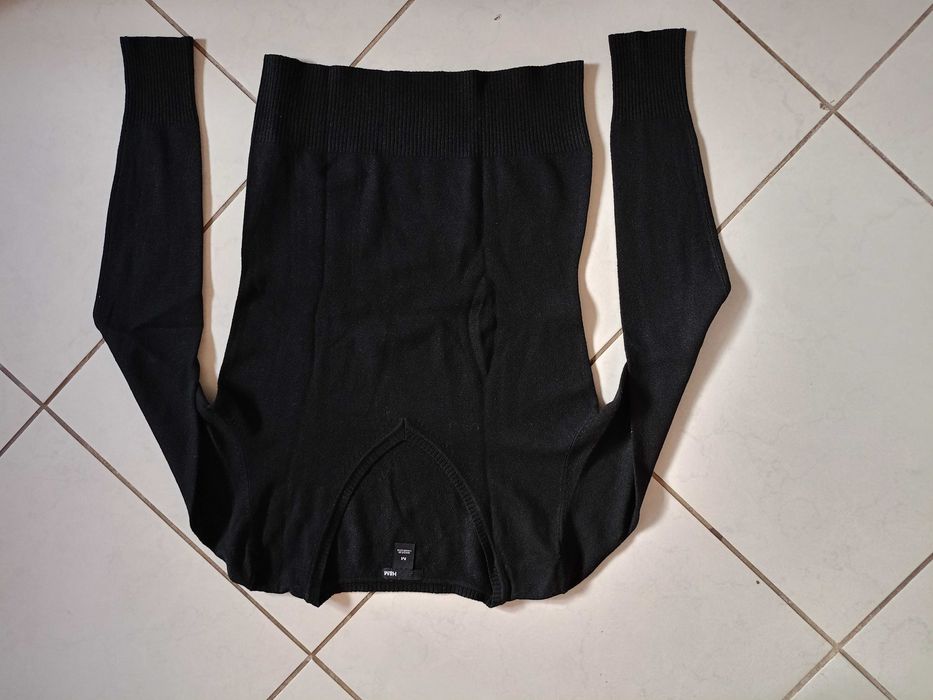 sweter czarny firmy H&M rozm. M