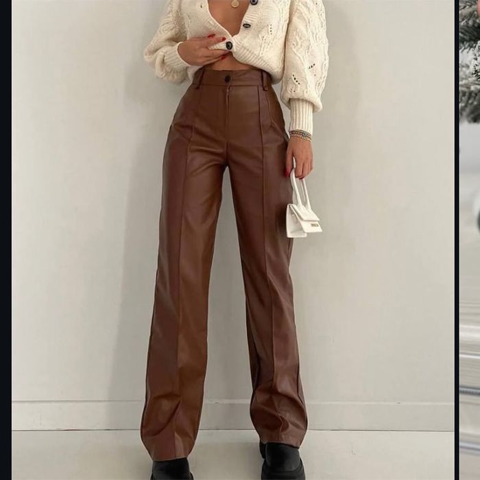 Брюки Кльош 42-44 еко шкіра