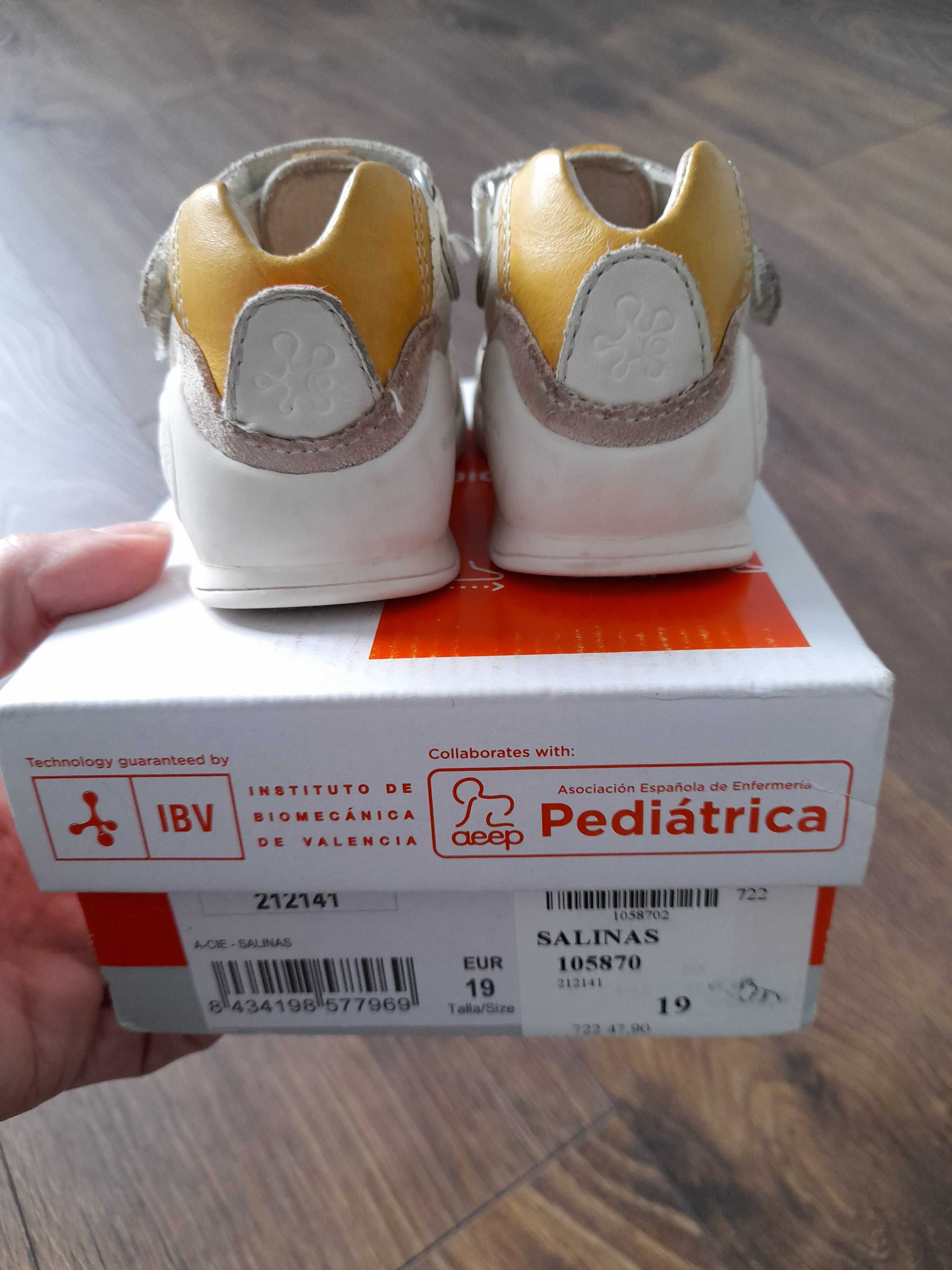 Sandalias biomecanics n19