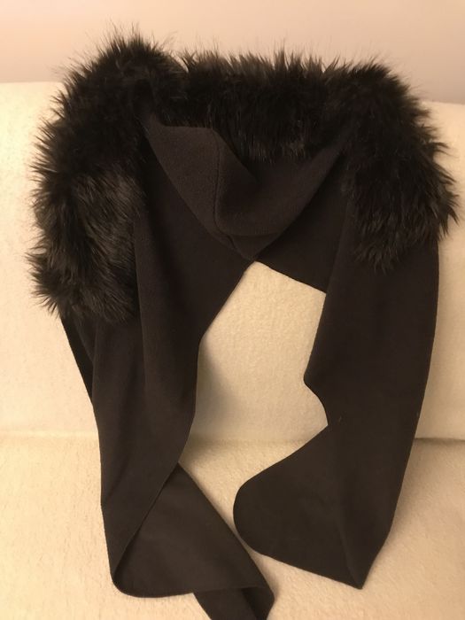 Szal z kapturem ciemny brązowy