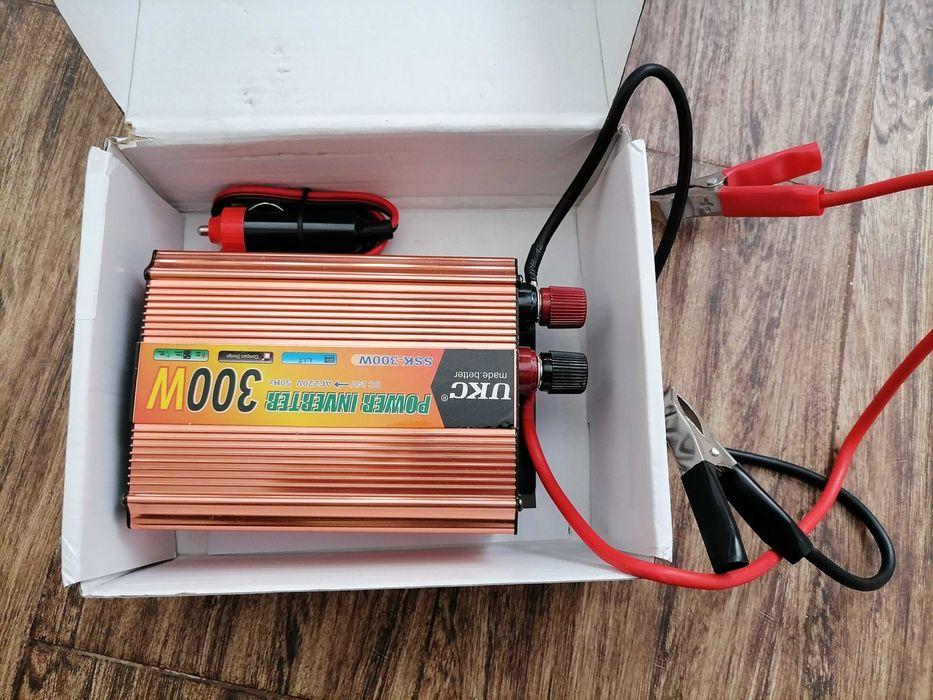 Инвертор(преобразователь) 300Вт,500Вт 24V Volt, UKC