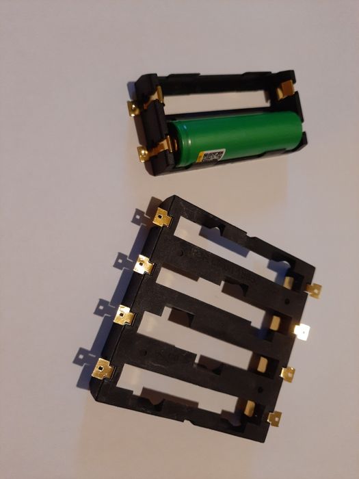 Модуль безперебійного живлення (ДБЖ) IN li-ion 3.7V / OUT 12V (9V)