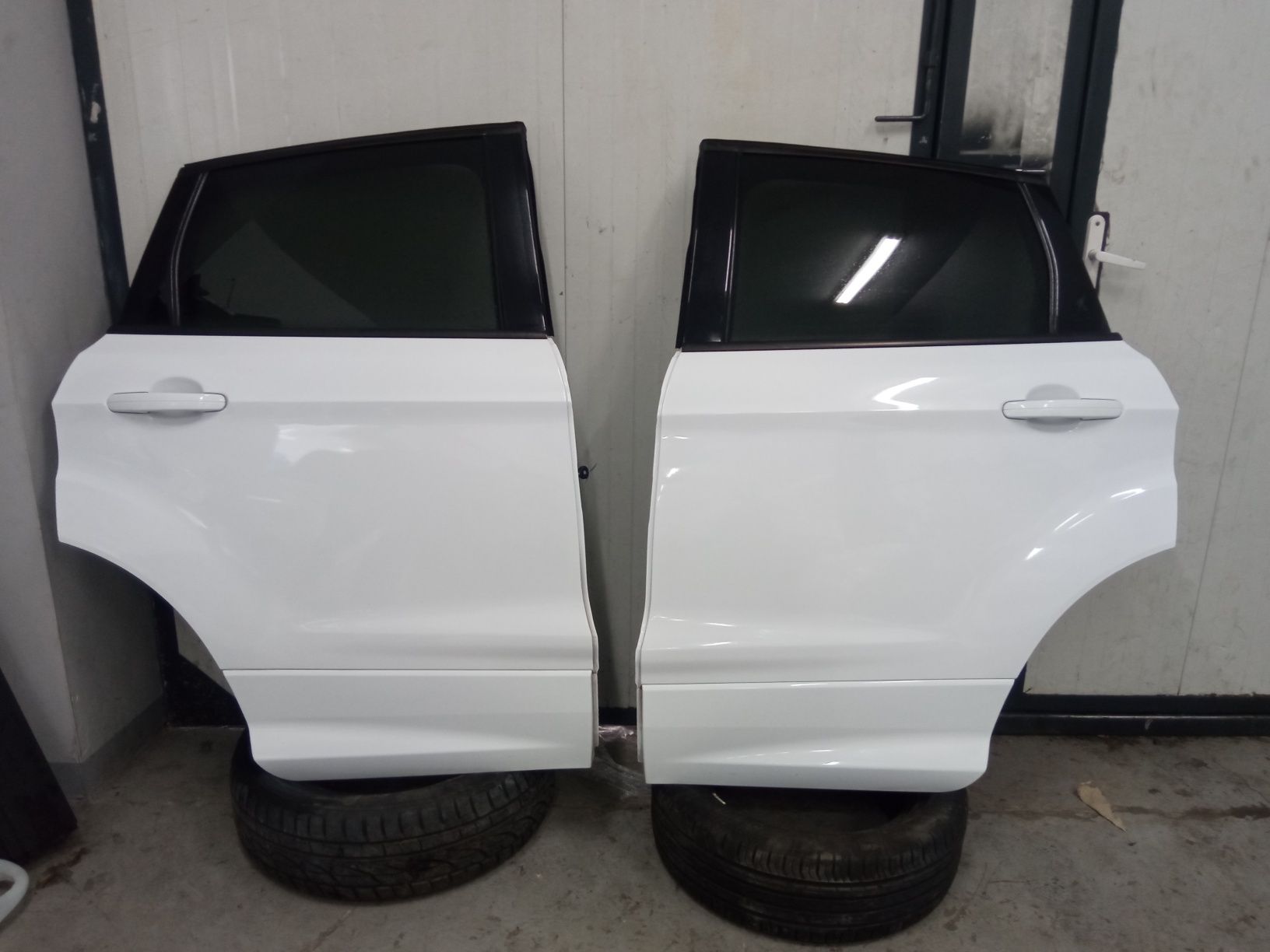 Drzwi tył Ford Kuga MK2 Lift ST-LINE kolor 5D