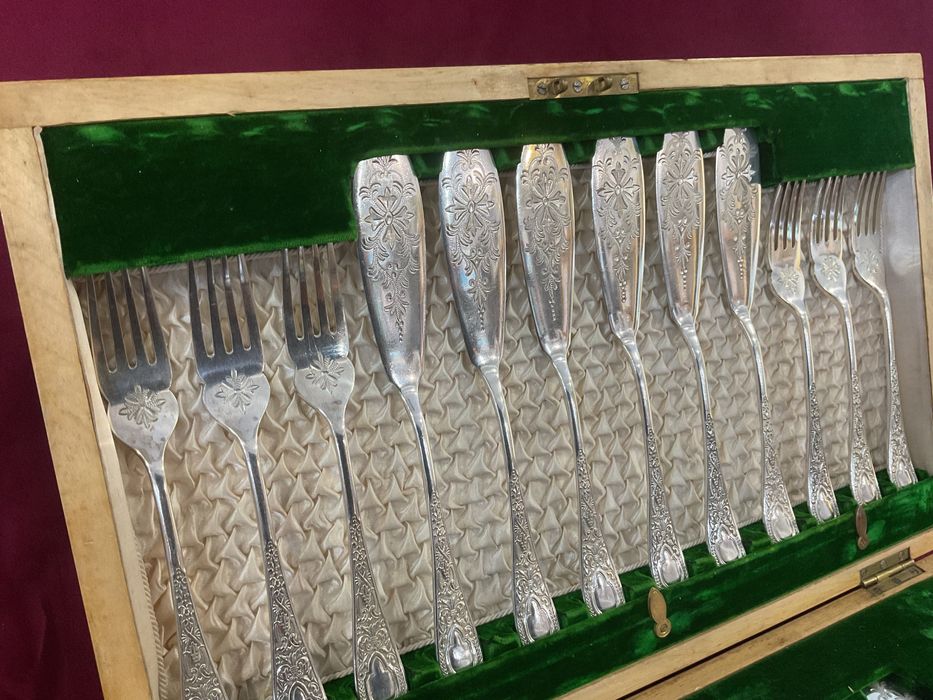 Serviço de talheres peixe banhado a prata 24 peças