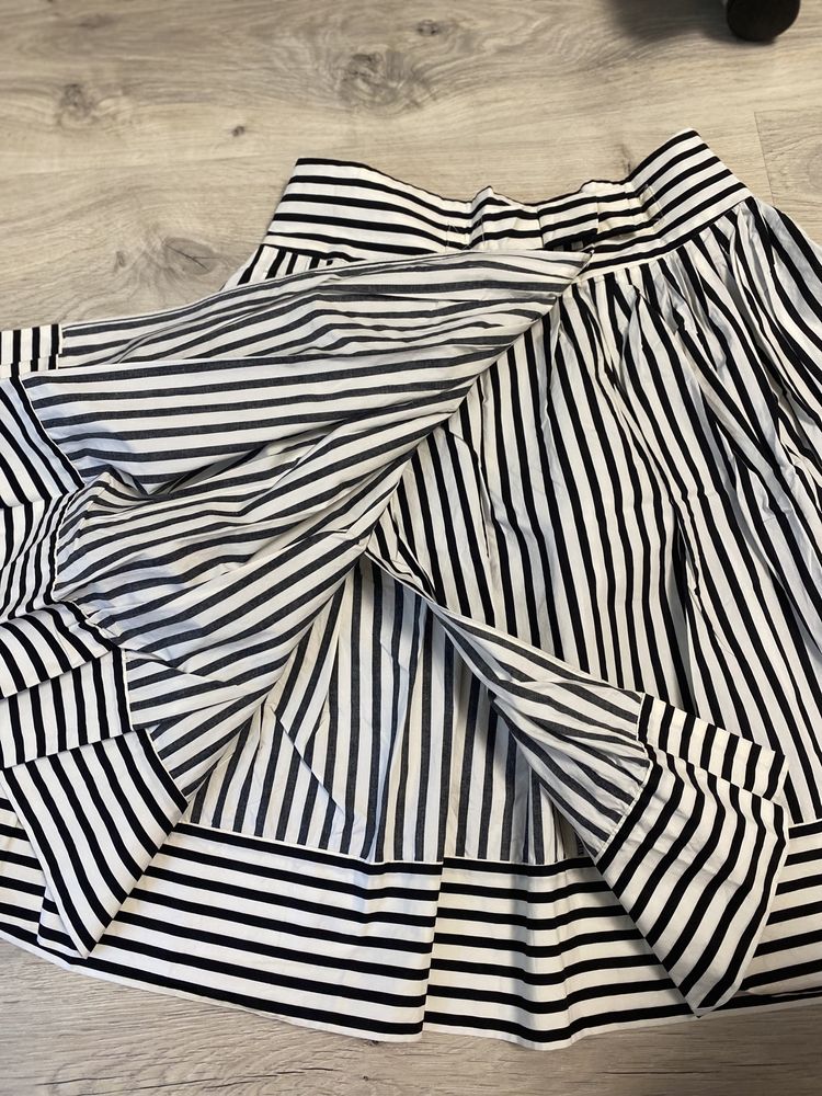Продам женскую юбку Diane von Furstenberg