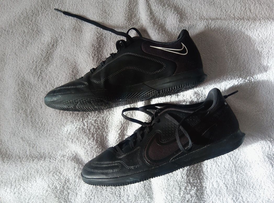 Chuteiras de futsal
