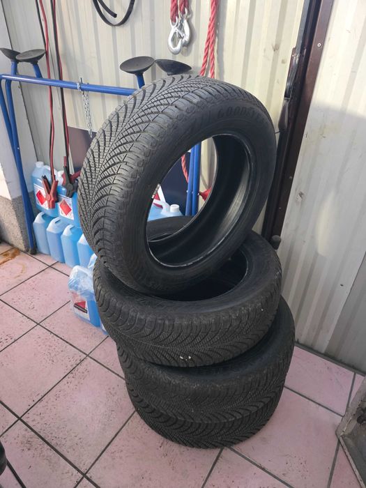 Opony zimowe wielosezonowe Goodyear 4Seasons 205/55 r 16 94V 2024 rok