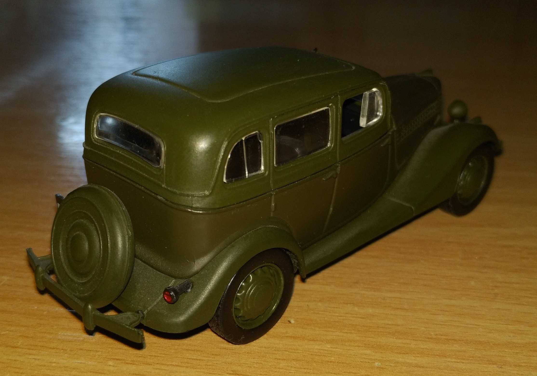 Модель легкового автомобиля ГАЗ-11-73. Масштаб 1:43. (Автолегенды).