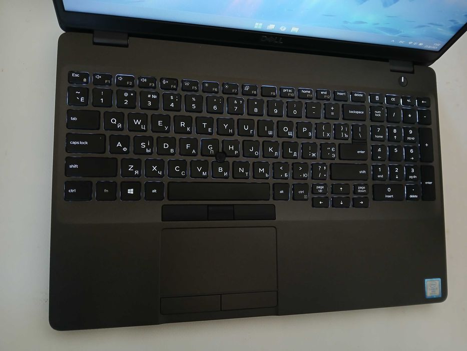 Ігровий Dell 3540 15.6"Core i7+відео AMD Radeon PRO/16GB/SSD*АКБ 8год.