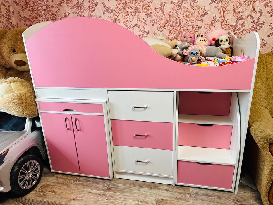 Дитяче ліжко-шафа