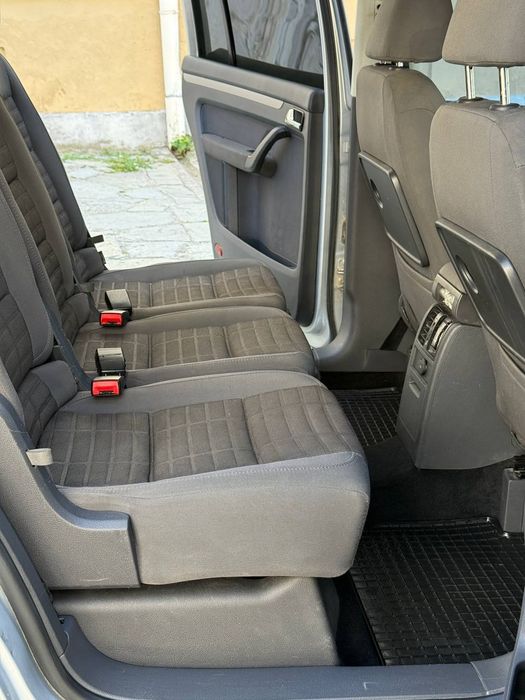 Продам vw Turan 
5300у.е.
VW Touran 1.4 TSI 103квт бензин
6ст.мех.КПП