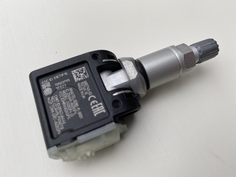 Czujnik ciśnienia TPMS 688.7140 Mercedes W213 Bmw 5 6 7 8 X3 X4 X5 X7