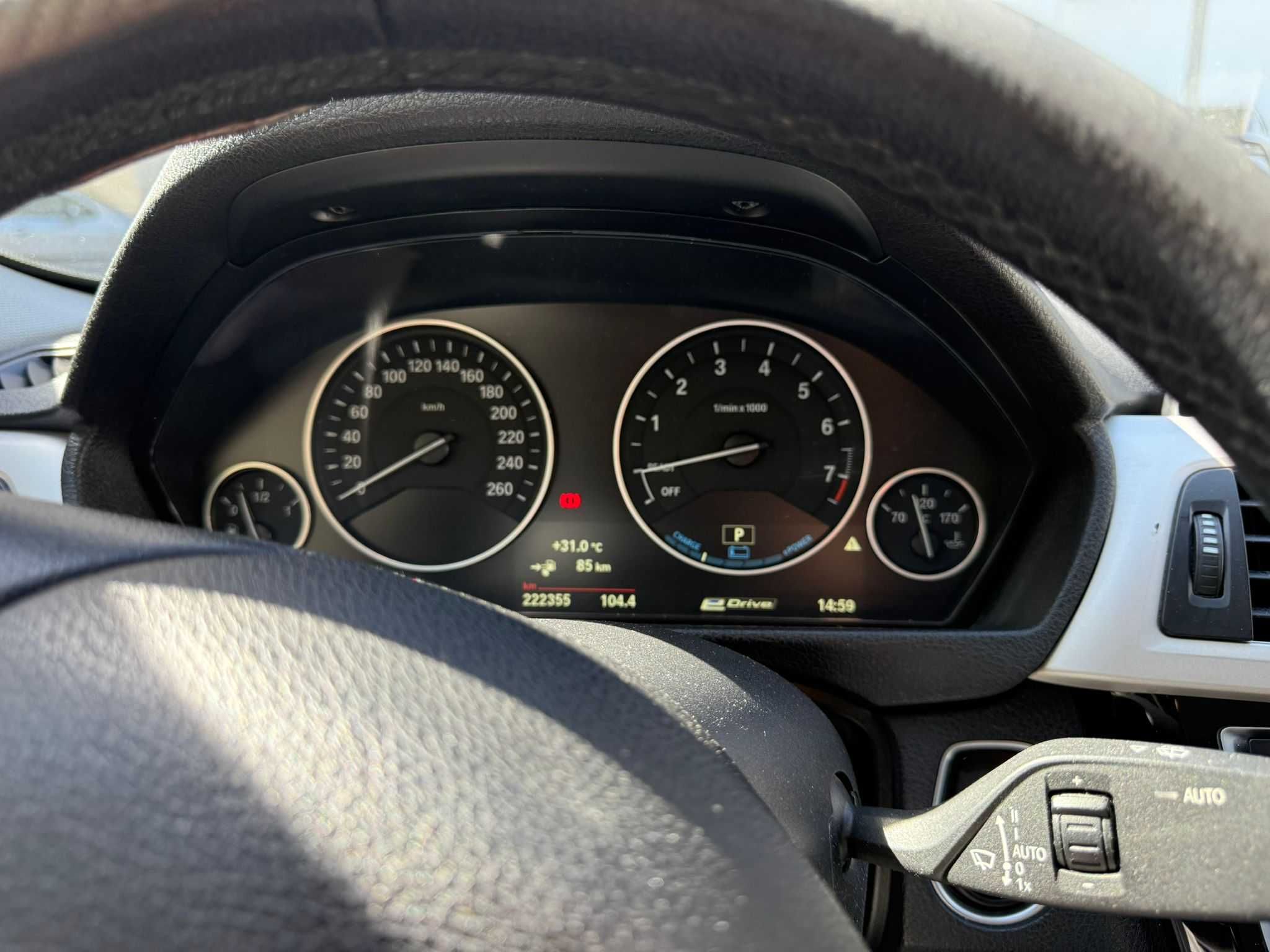 BMW 330e iPerformance 2018 Plug-in Hybrid