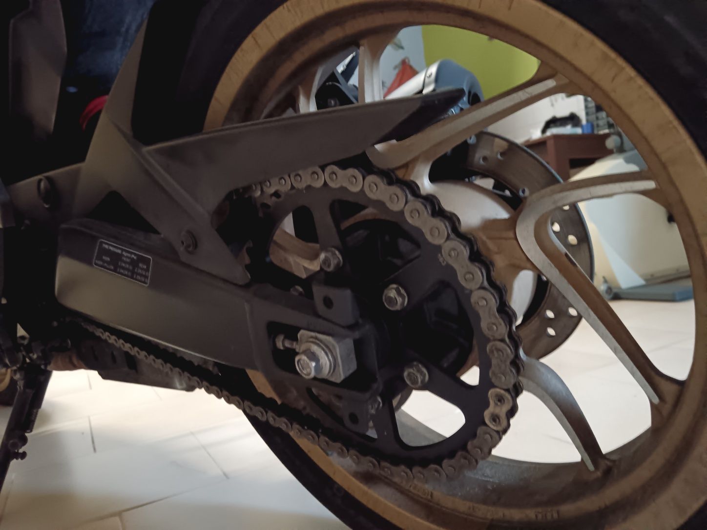 Bajaj Dominar 400