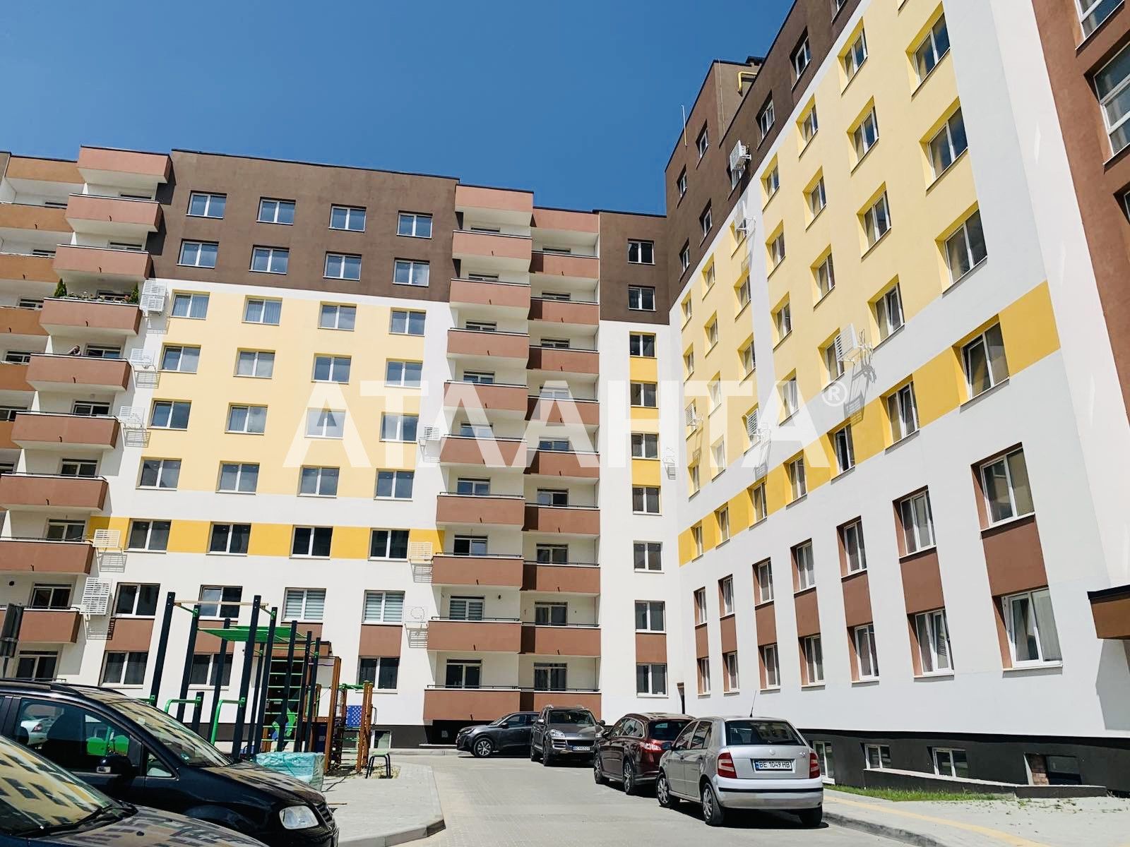 Продаж 2 х к квартири Трускавецька  Львів!