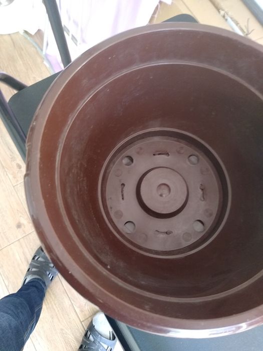 Donica ogrodowa lub na balkon