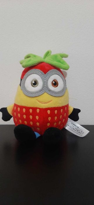 7 Peluches em Ótimo Estado - Mínimos, Angry Birds e Nemo!