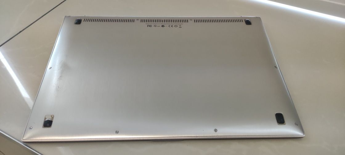 Ноутбук ASUS Zen Book (i5)