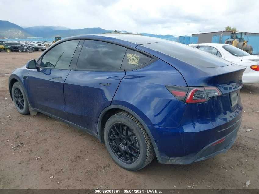 Tesla Model Y 2021