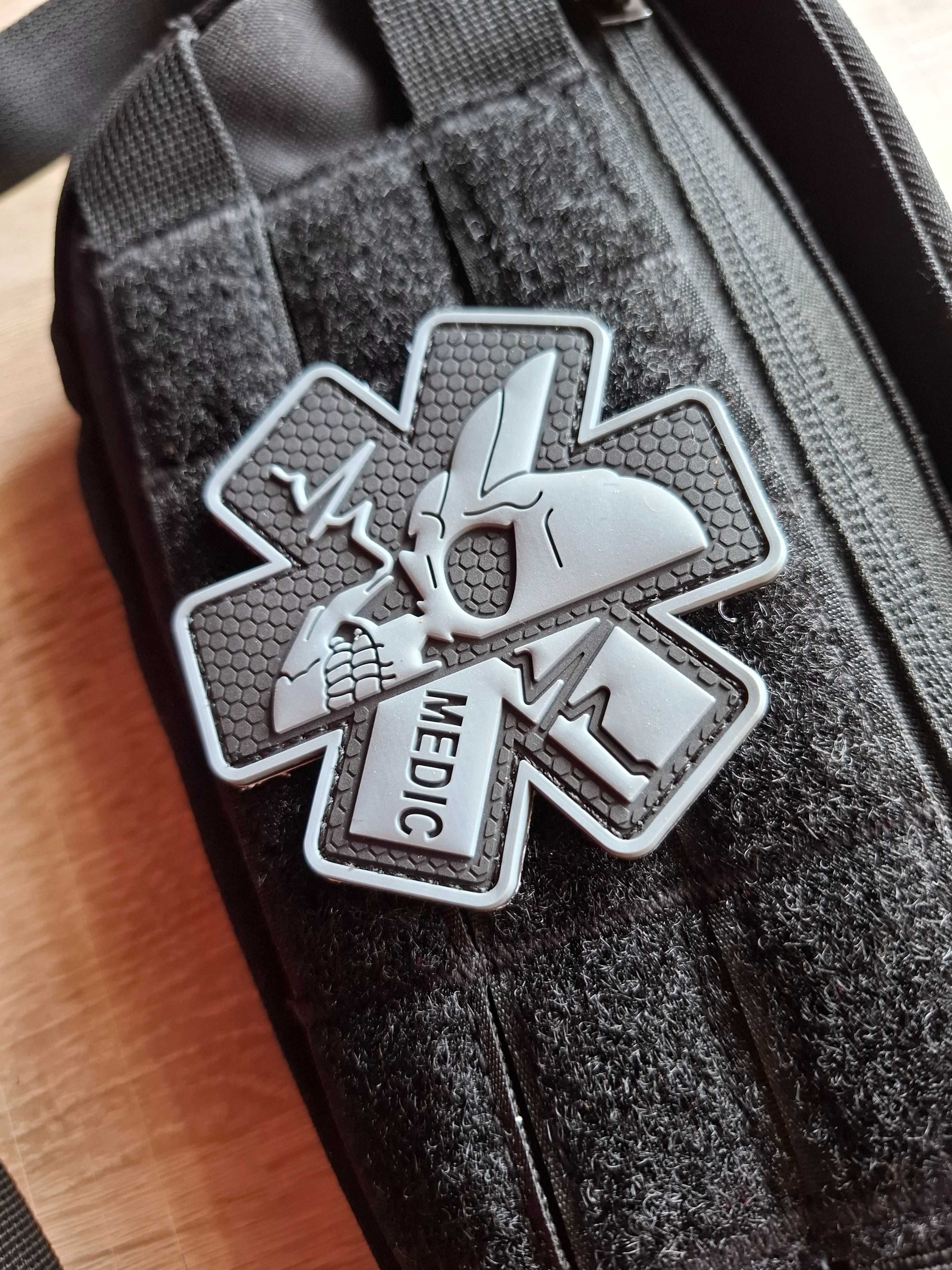 Naszywka Medic Skull 3D PVC na rzep - Star of Life, Gwiazda Życia