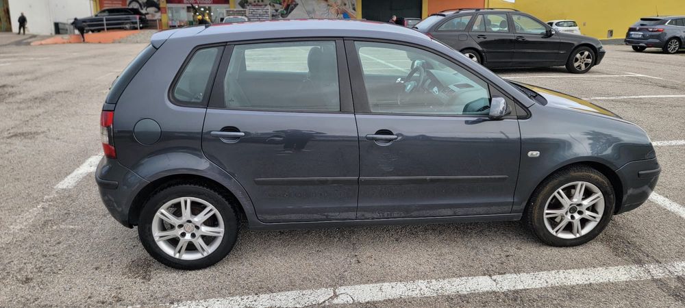 VW Polo 2004 gasolina