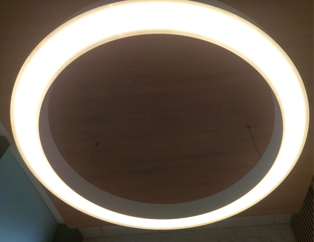Oświetleniowy ring średnica 120cm