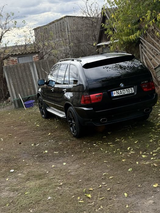 Продам БМВ Х-5 2002
