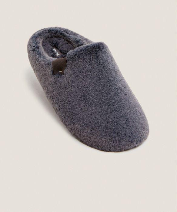 Chinelos Tipo Mules De Pelo Sintético