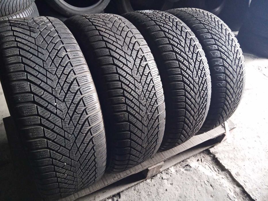 225.55.17 Pirelli 4шт зима шини гума склад Харків Шиномантаж 50 45