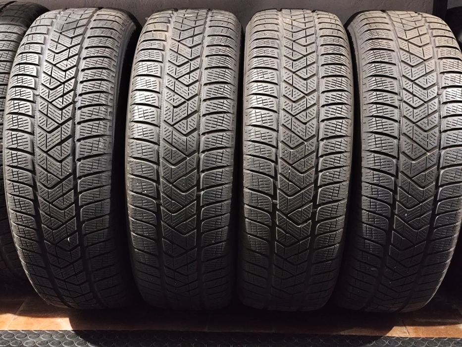 Резина, шины R-17 215/65 99H "Pirelli" Scorpion
