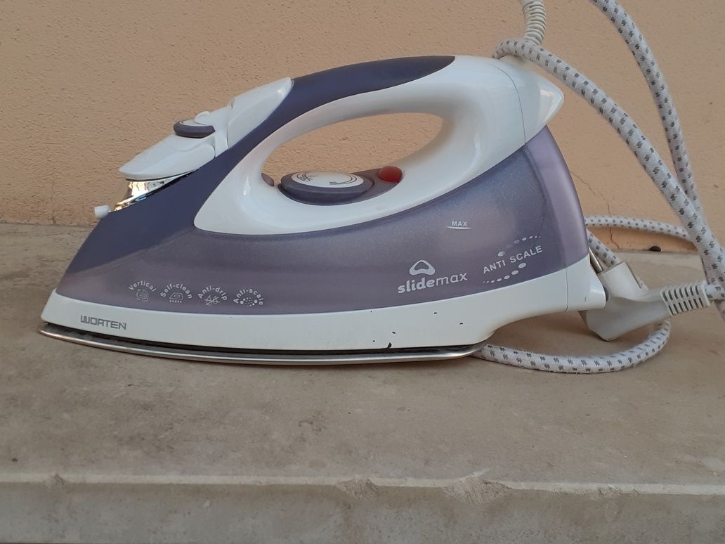 Ferro Passar Roupa c Vapor