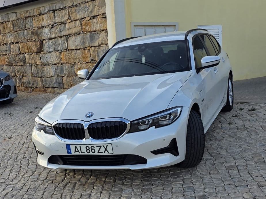 BMW 320 e Touring Corporate Edition Auto