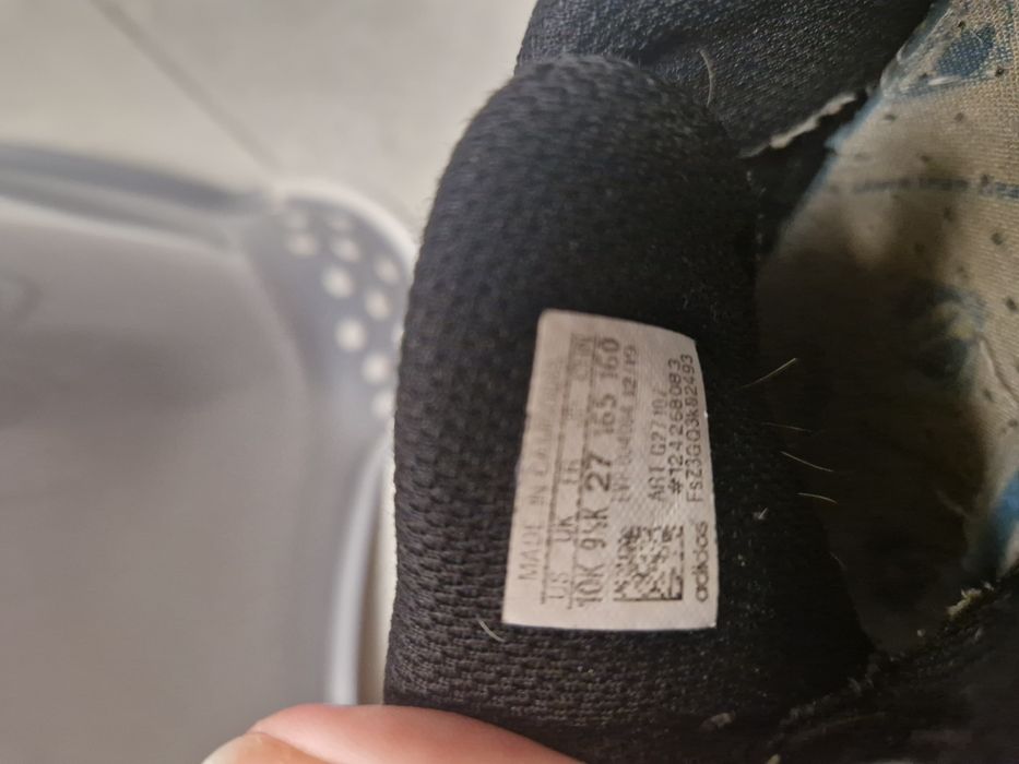 Adidasy chłopięce 27