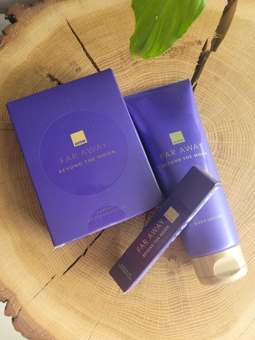 Zestaw Kosmetyków Far Away Beyond the Moon Perfumy Balsam Perfumetka