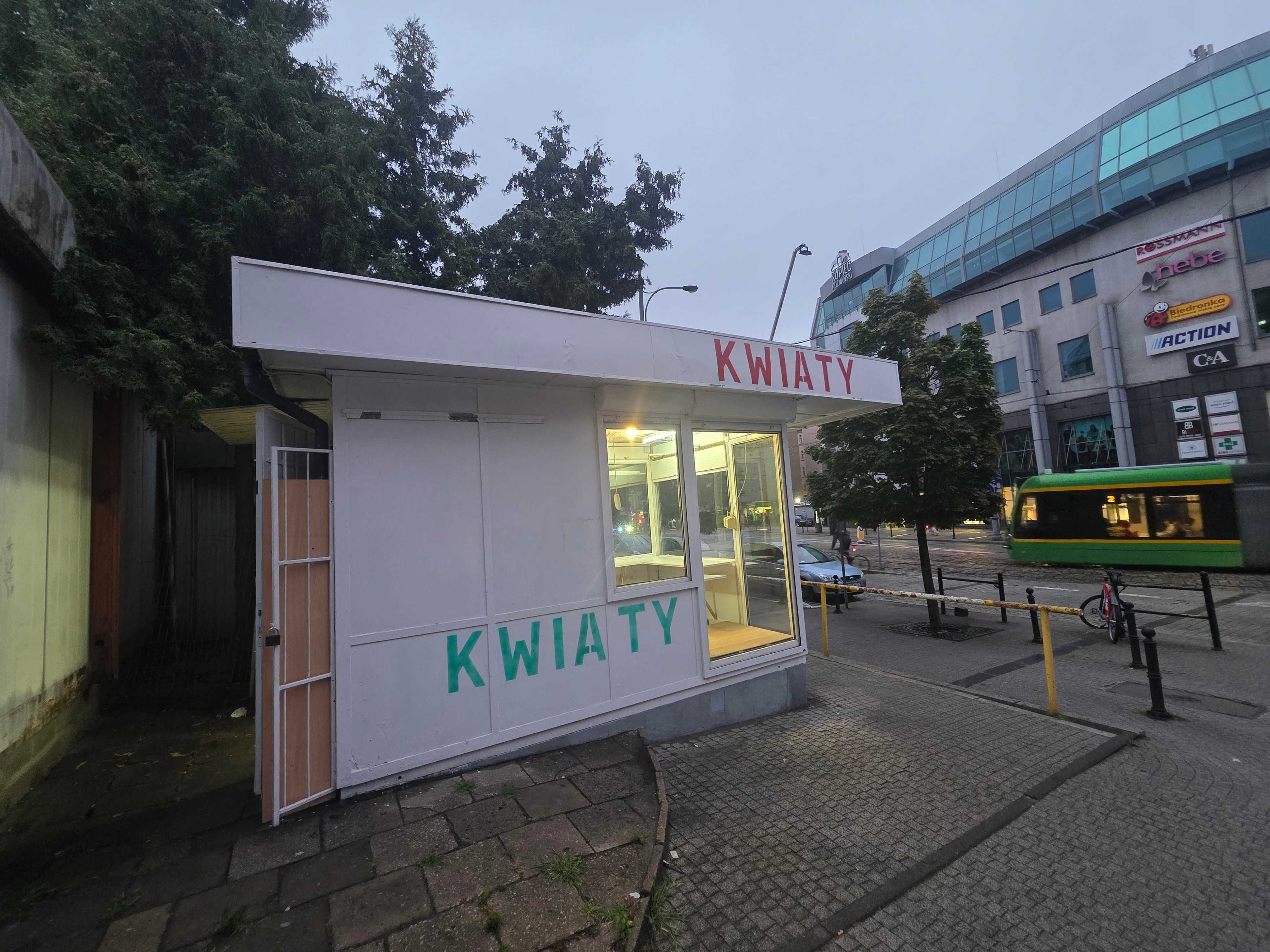 Pawilon usługowo-handlowy w doskonałej lokalizacji w centrum Poznania