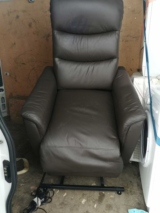 Fotel Relax TV elektryczny funkcja wstawania